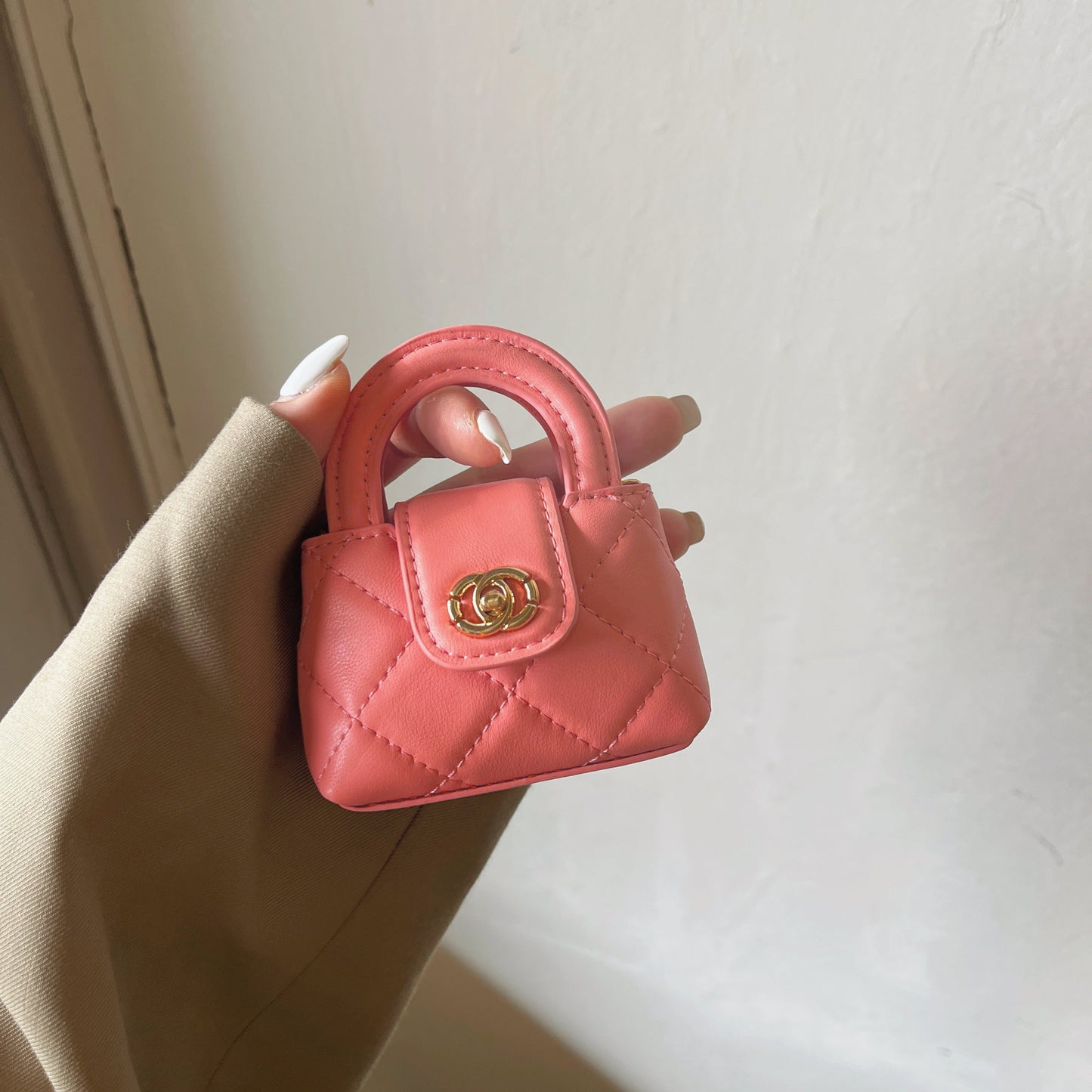 Cute Mini Handbag Style AirPods Case with Chain Strap